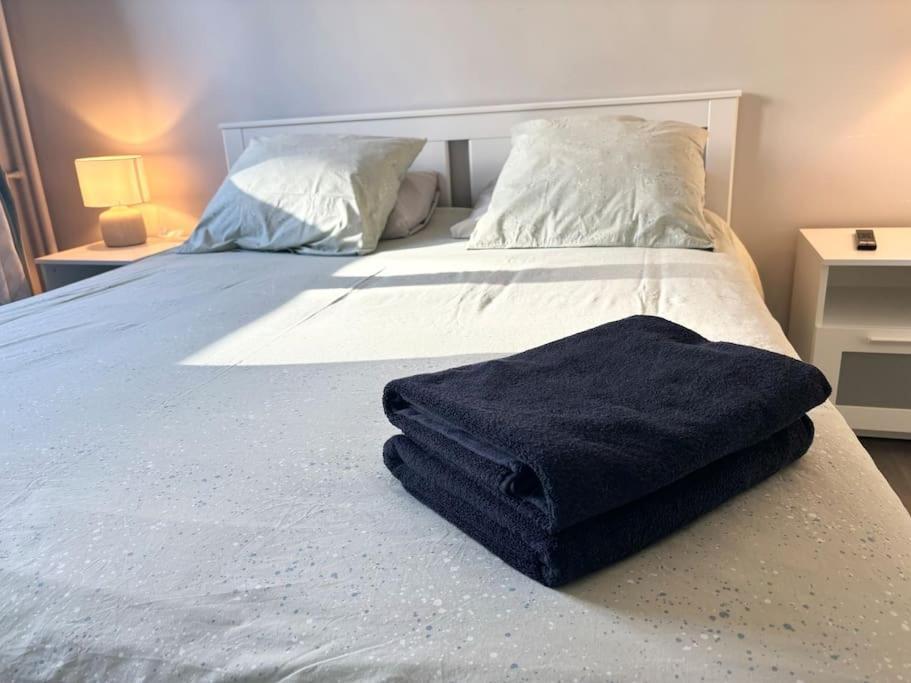 Appartement Confort Avec Balcon - Champigny Exteriér fotografie