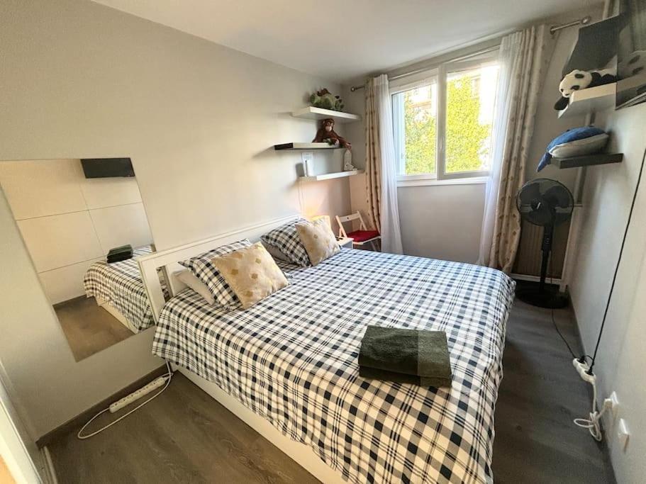 Appartement Confort Avec Balcon - Champigny Exteriér fotografie